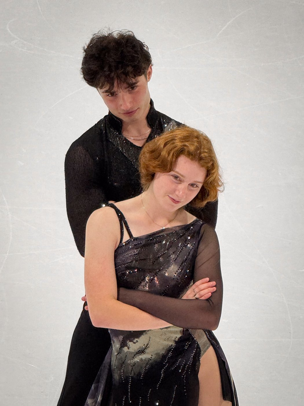 Dessie Höwing-Moxley und Artyom Sladkov